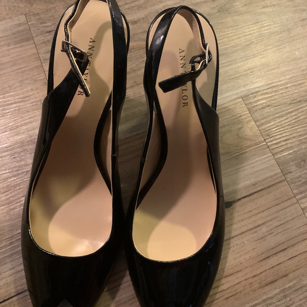 Ann Taylor heels